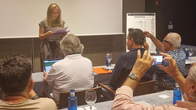 María José Amengual, durante la lectura del discurso que ofreció tras su nombramiento.  | A. G. E.