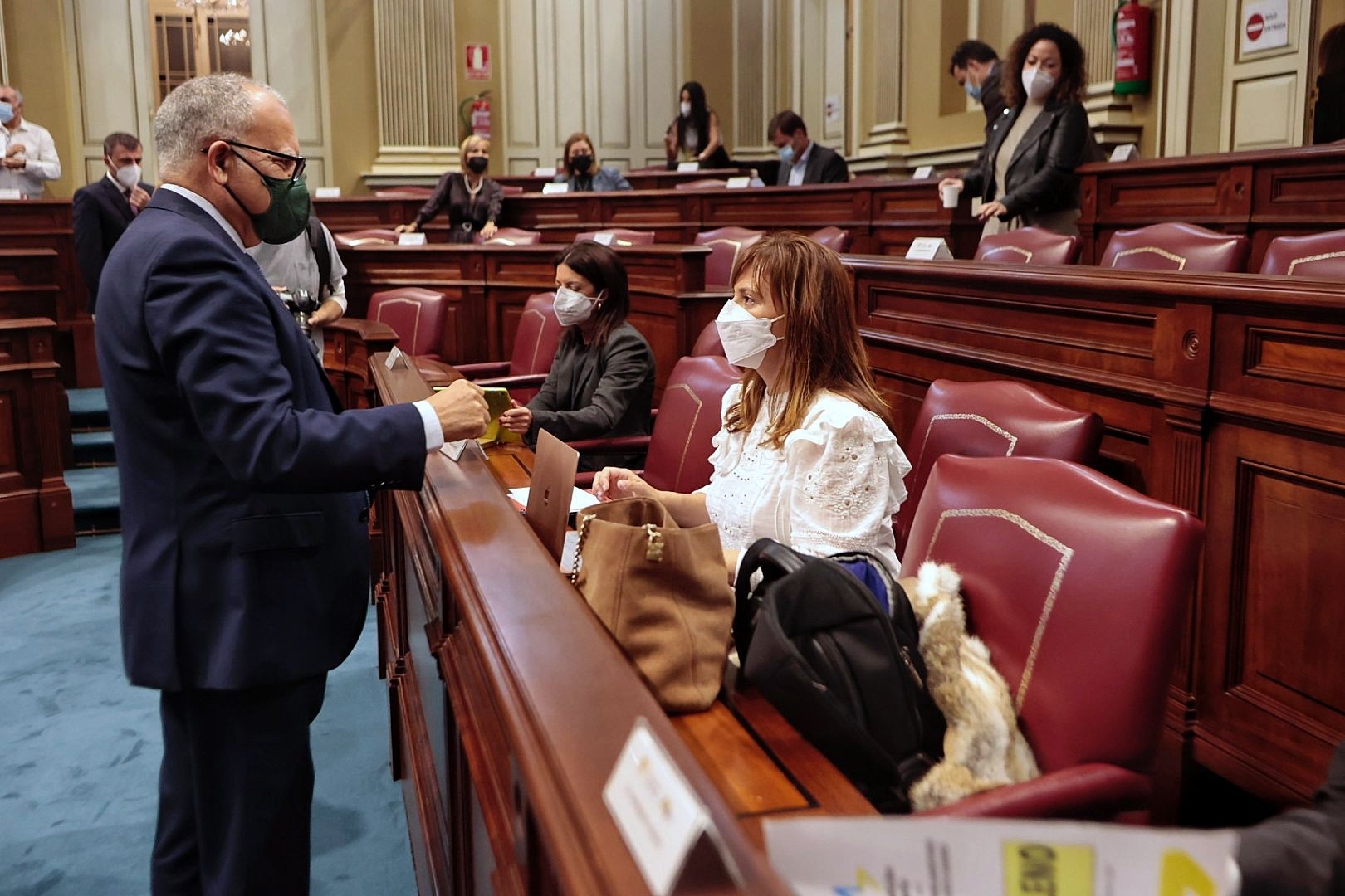 Pleno del Parlamento de Canarias (08/02/2022)