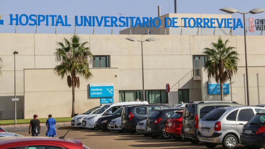 Imagen del exterior del Hospital Universitario de Torrevieja