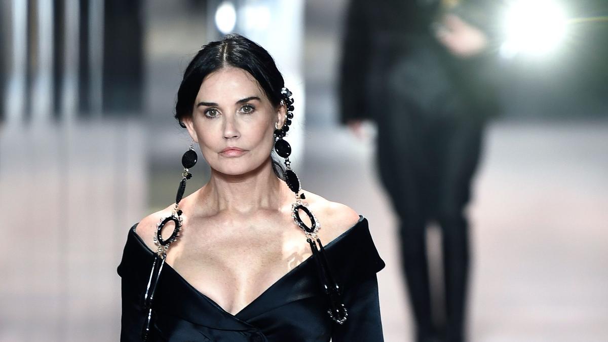 Demi Moore en el desfile de Fendi de París