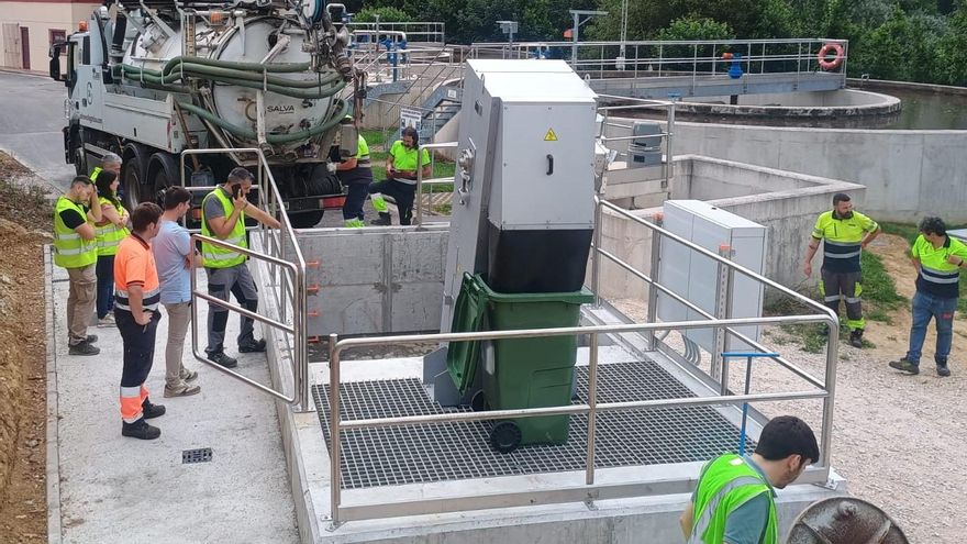Finalizan las obras del sistema de recepción de fangos en la depuradora de Panes
