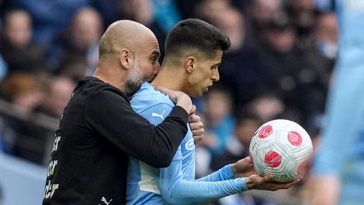 Guardiola ha convertido a Joao Cancelo en un futbolista 'top' mundial