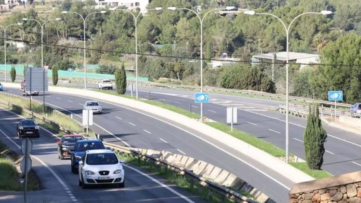 Carretera de Sant Antoni a la altura de Sant RAfel