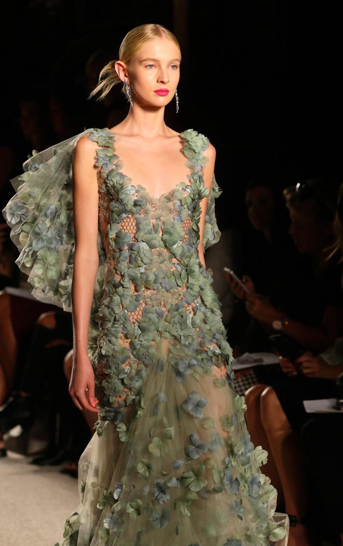 Nueva York Fashion Week: Marchesa, vestido bordado