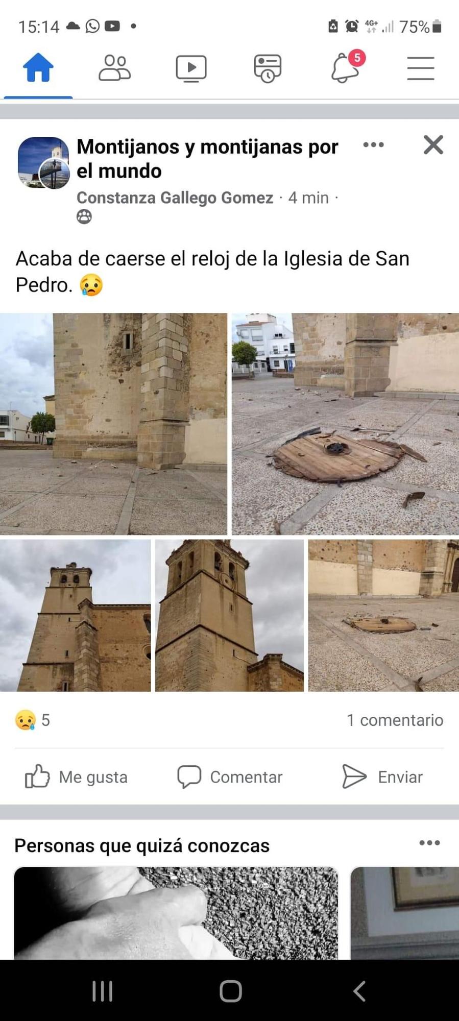 El reloj de la iglesia de San Pedro en Montijo se ha venido abajo.