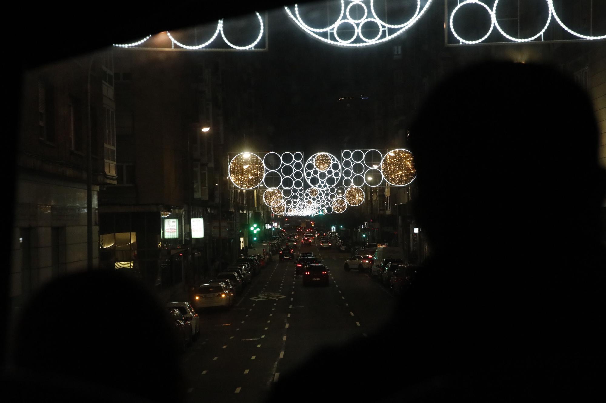 El recorrido del Navibús por los barrios, en imágenes