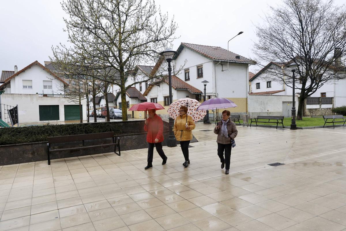 Una mirada histórica a las Casas Baratas del barrio gijonés de El Coto, en imágenes