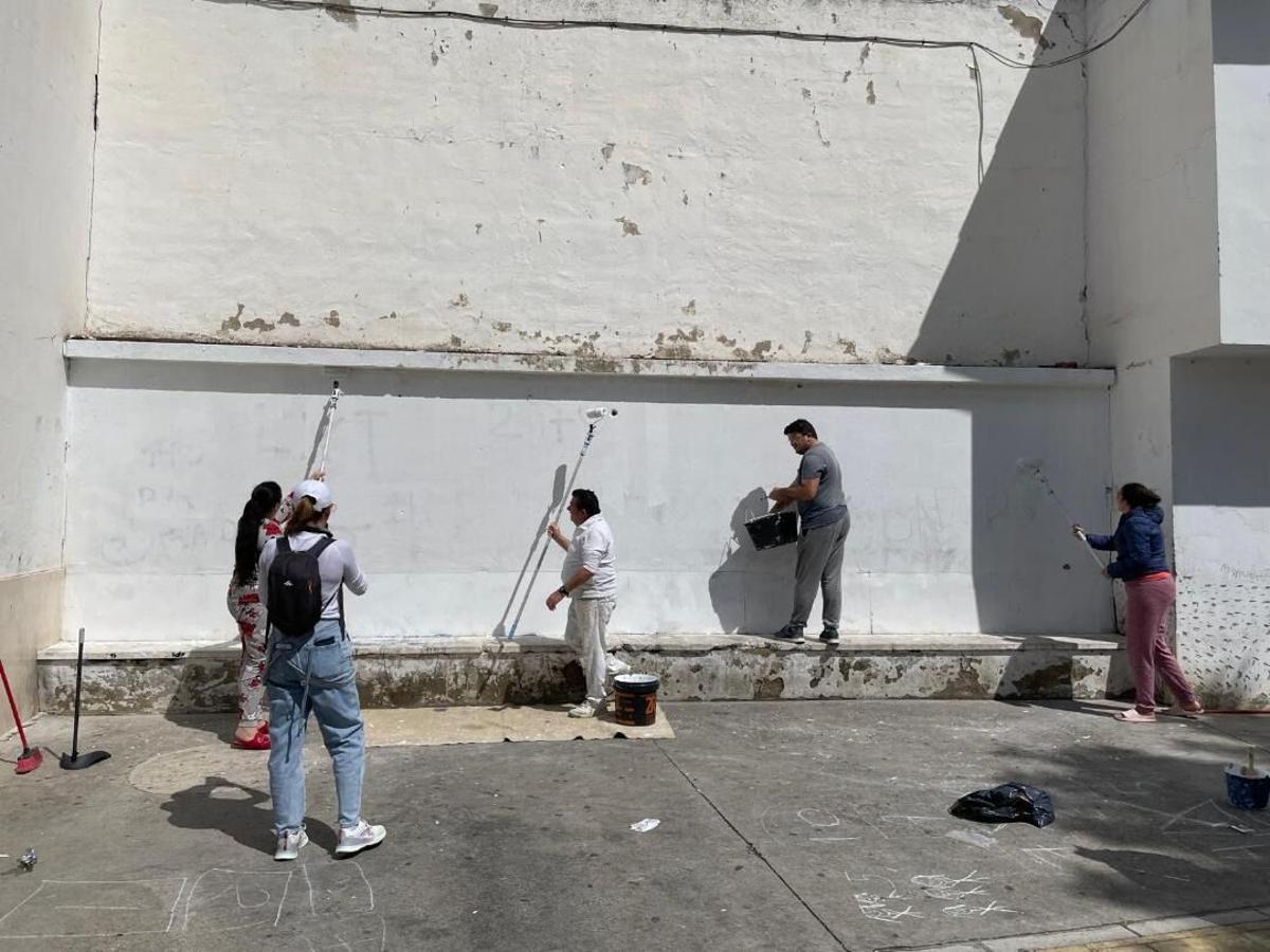 Beneficiarios del programa Eracis+ en Puente Genil.