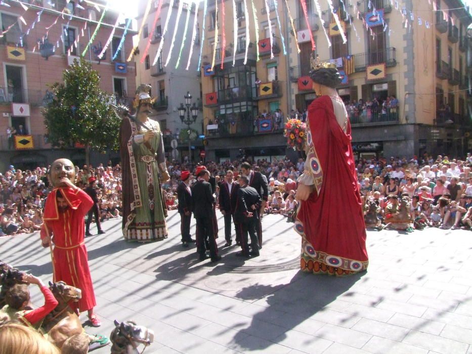 Ballada de gegants a les Festes del Tura