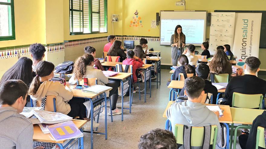 Quirónsalud Málaga y la Fundación Quirónsalud fomentan hábitos saludables en institutos
