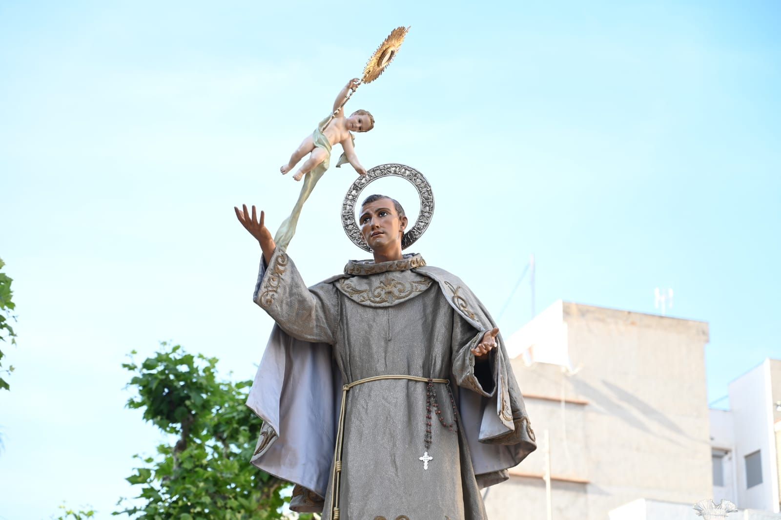 Las imágenes de la misa y la procesión del día de Sant Pasqual en Vila-real