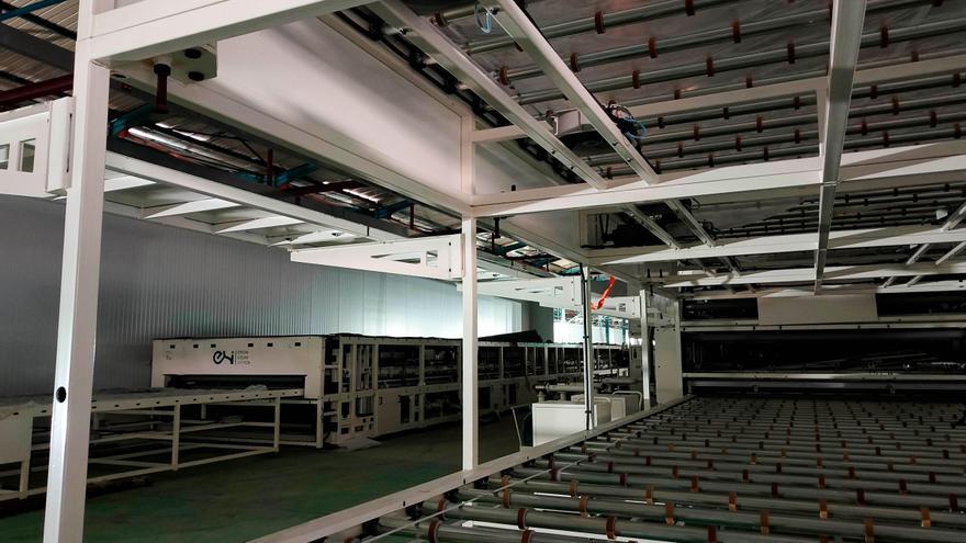 Iberdrola y Exiom pondrán en marcha esta primavera su fábrica de paneles solares de Langreo