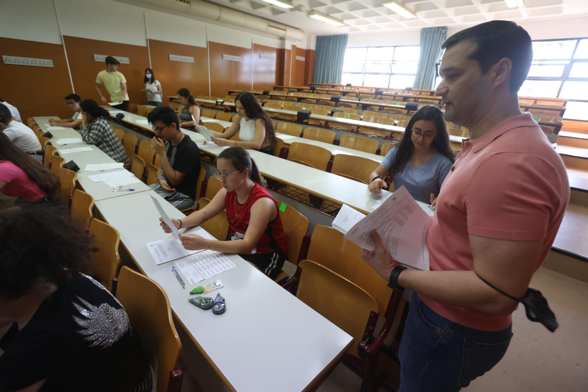 Primer día de Selectividad en la Universidad de Alicante