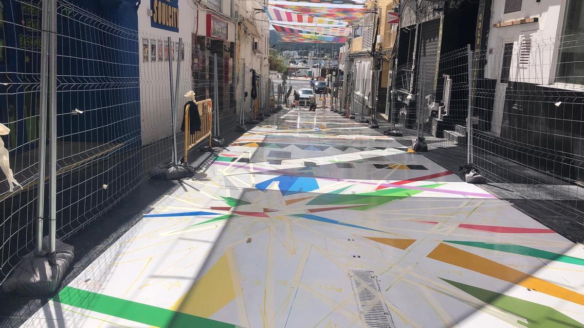 Las obras para 'Arcoíris infinito' en fase de avance.