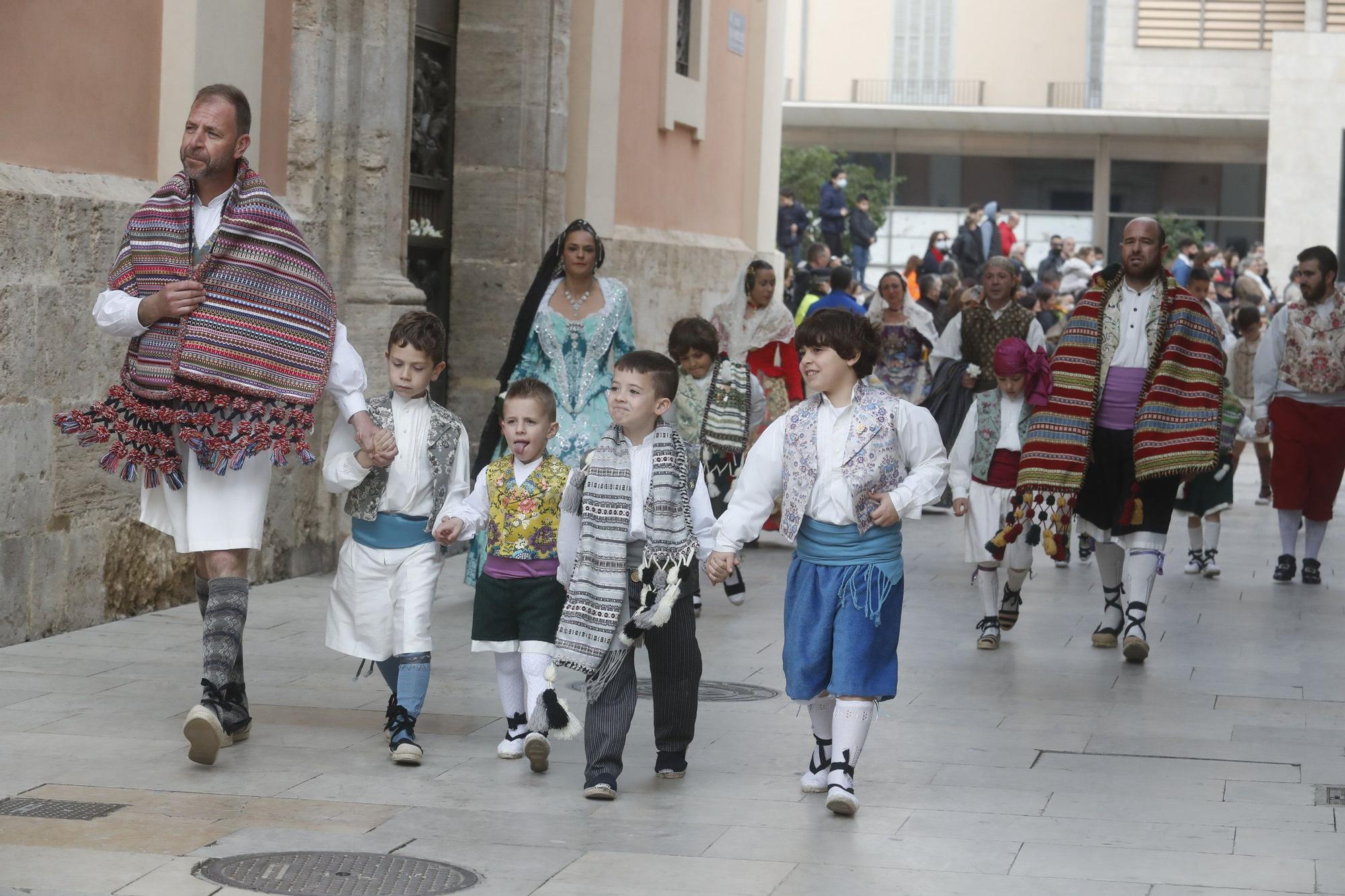 Búscate en el segundo día de ofrenda por la calle de la Paz (entre las 15:30 a las 17:00 horas)