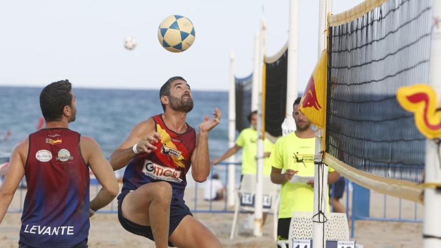 El mejor futvolei de España vuelve a la Playa de San Juan