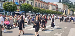 En imágenes: Vegadeo luce mantilla por La Asunción