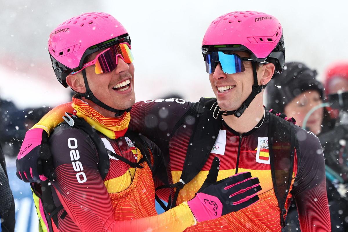 Ot Ferrer (esquerra) felicita Oriol Cardona per la seva victòria