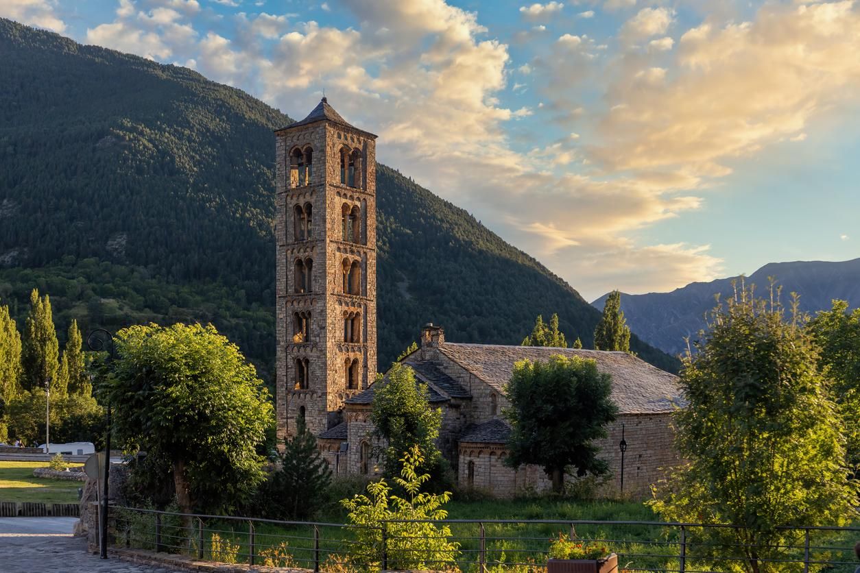 LLEIDA PUEBLO DISNEY | El pueblo de Lleida que parece sacado de una  película Disney