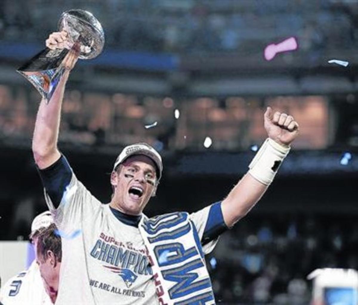 Tom Brady celebra el seu quart títol a la Super Bowl de diumenge.