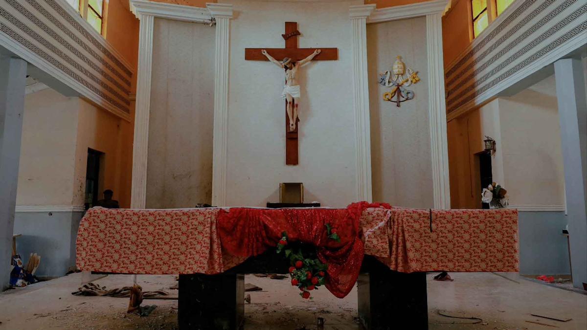 Un ataque en una iglesia en Nigeria deja 50 fallecidos