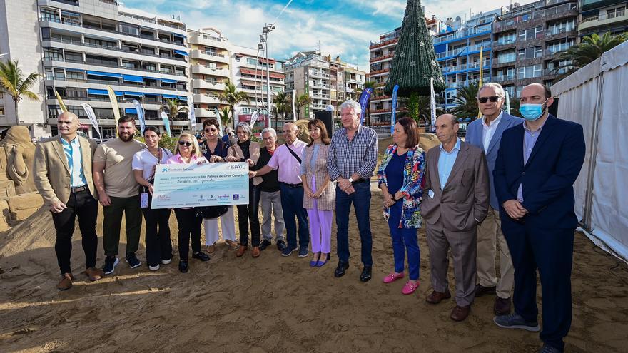 El 18º Belén de Arena de Las Palmas de Gran Canaria despide la Navidad en Las Canteras con más de 170.000 visitantes