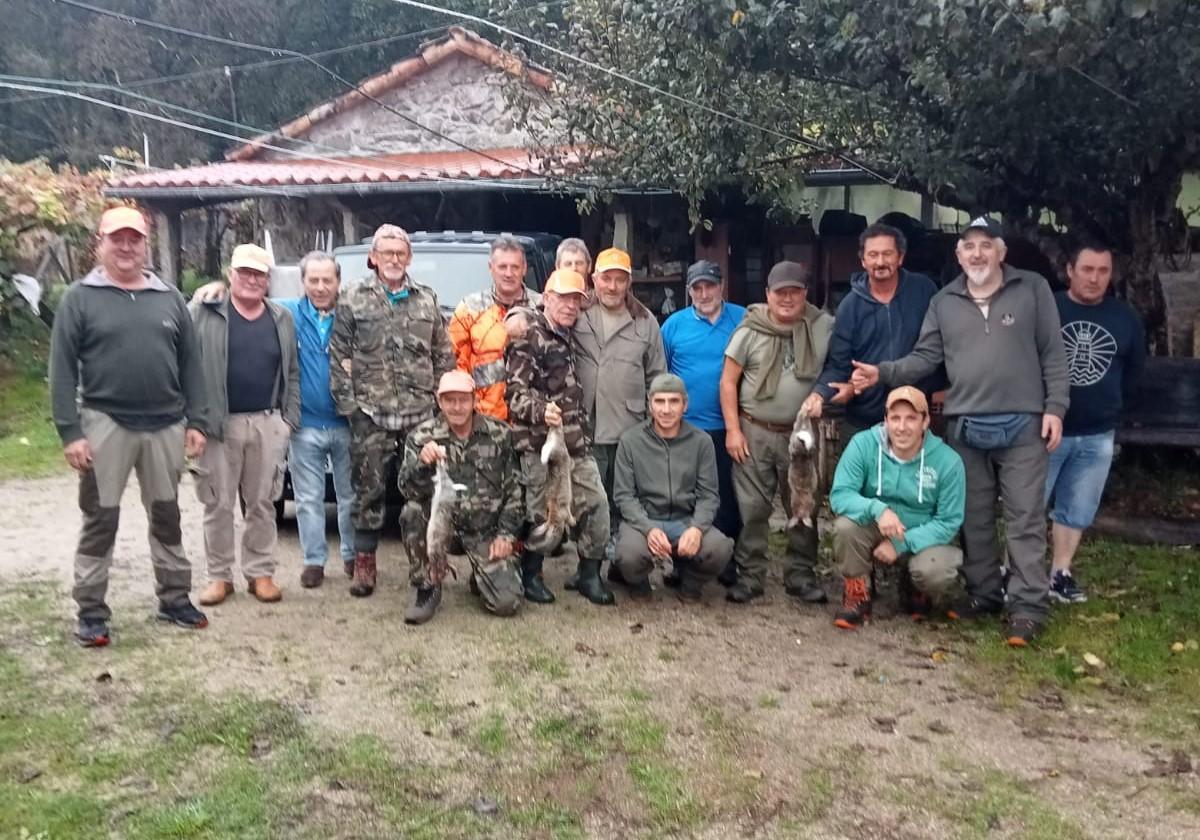 Primer día de caza en O Morrazo