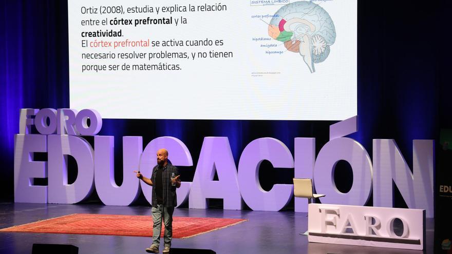 El Foro de Educación aborda la salud mental, el acoso escolar, la rebelión adolescente, la educación sexual y la nutrición