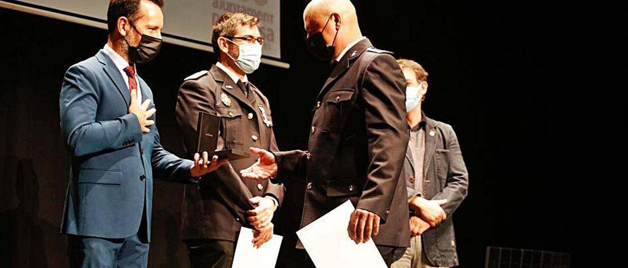 El homenaje a los agentes de la Policía Local de Ibiza tuvo lugar ayer en el auditorio de Can Ventosa.