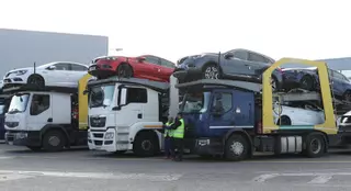 Los camioneros gallegos ya sufren pérdidas de 1.400 euros al mes por el gasoil