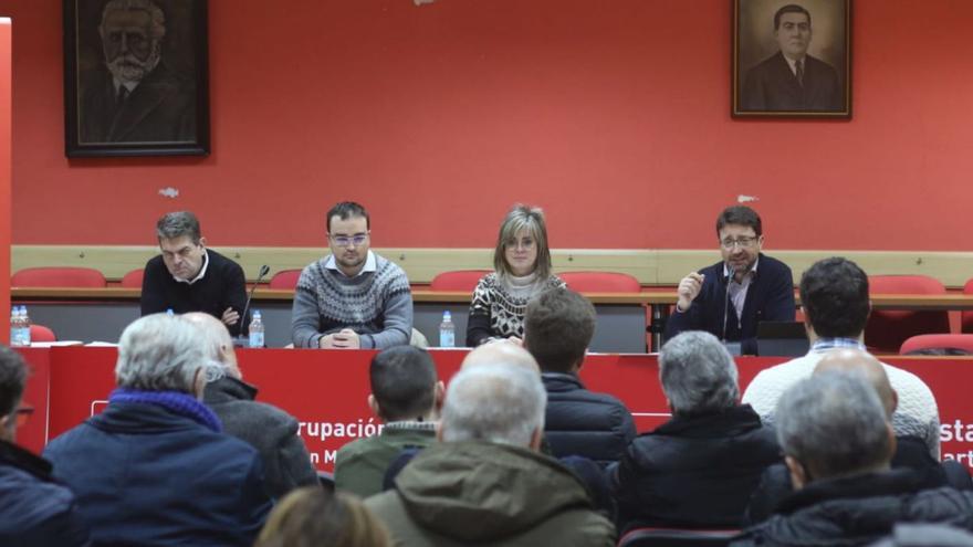 El PSOE defiende los presupuestos regionales en San Martín |