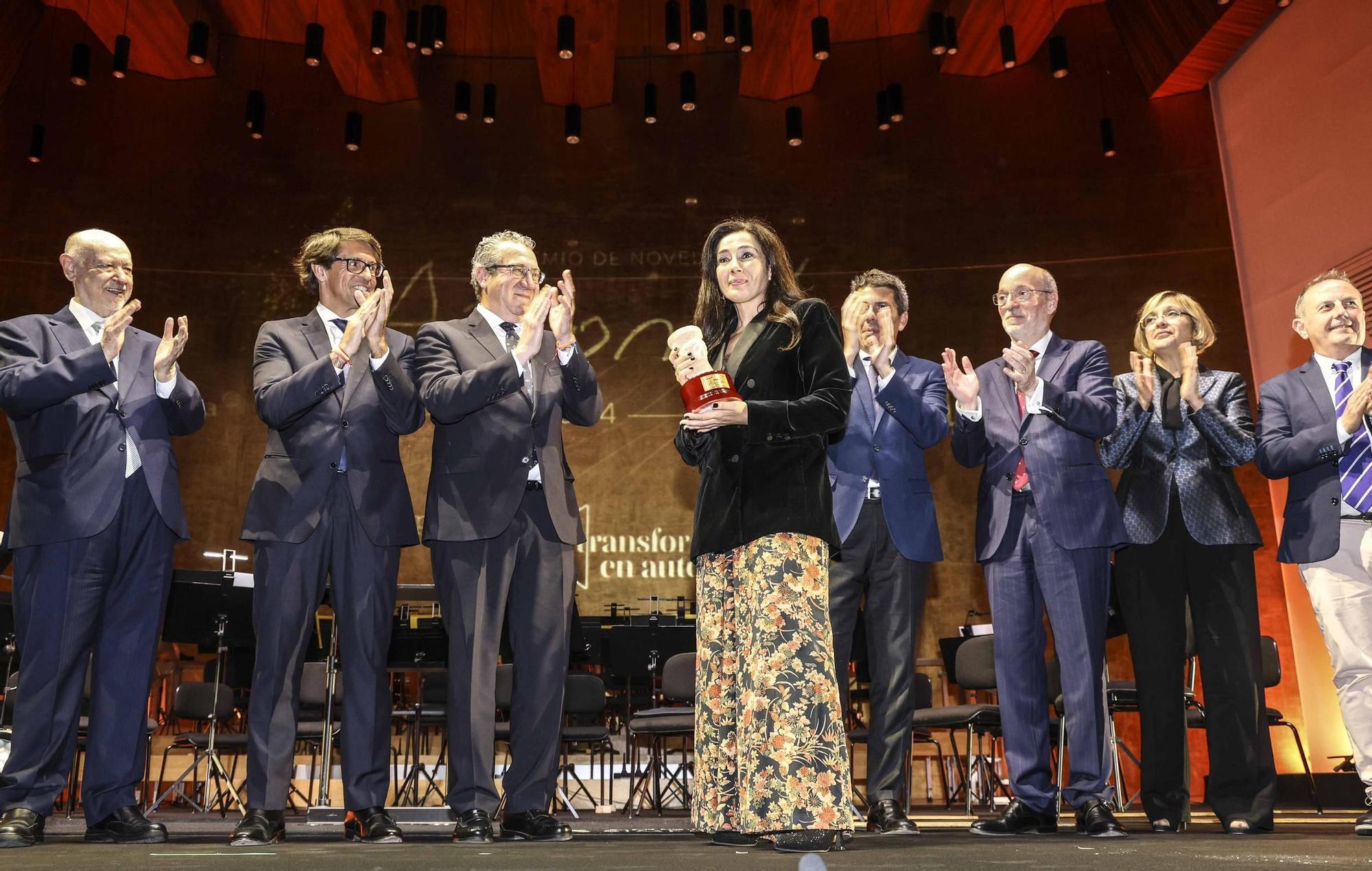 Cristina López Barrio gana el Premio Azorín 2024