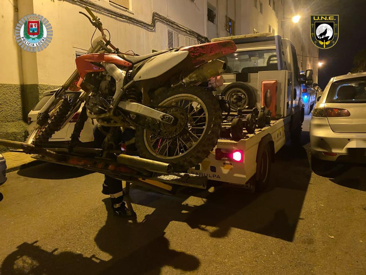Moto requisada