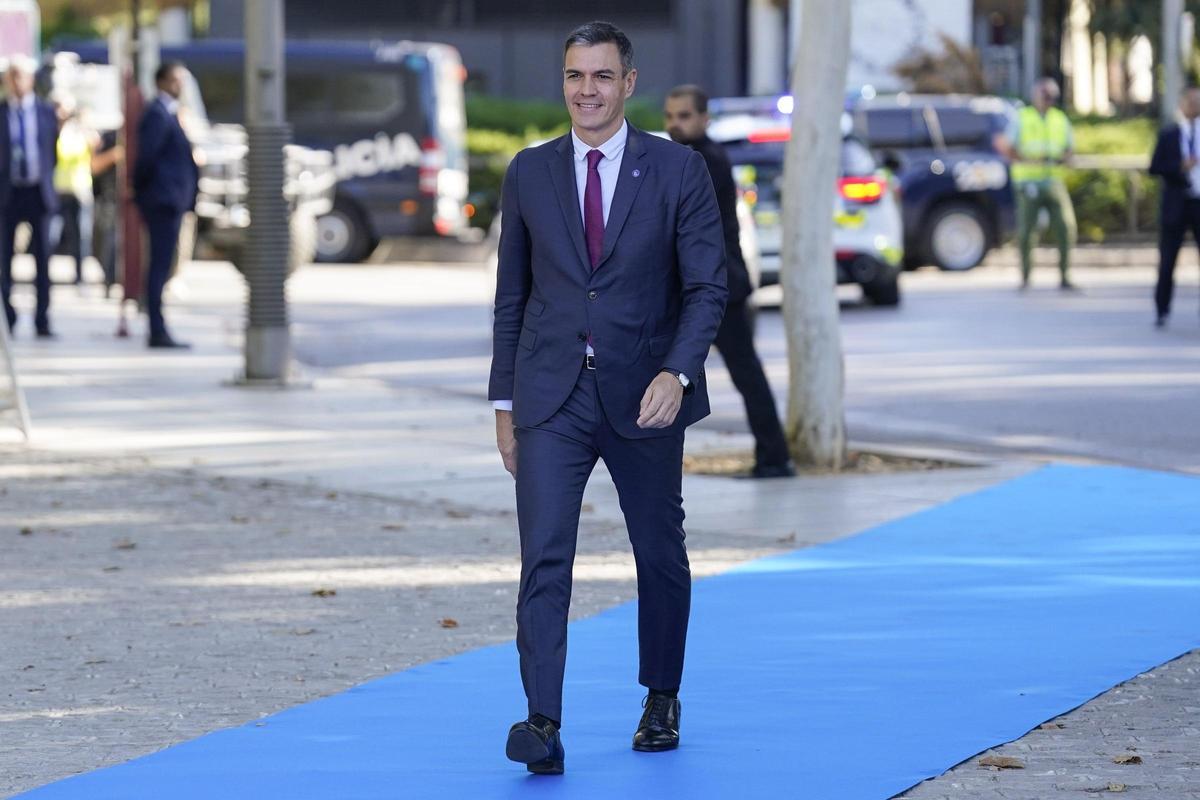 La llegada de Pedro Sánchez a la cumbre de Granada
