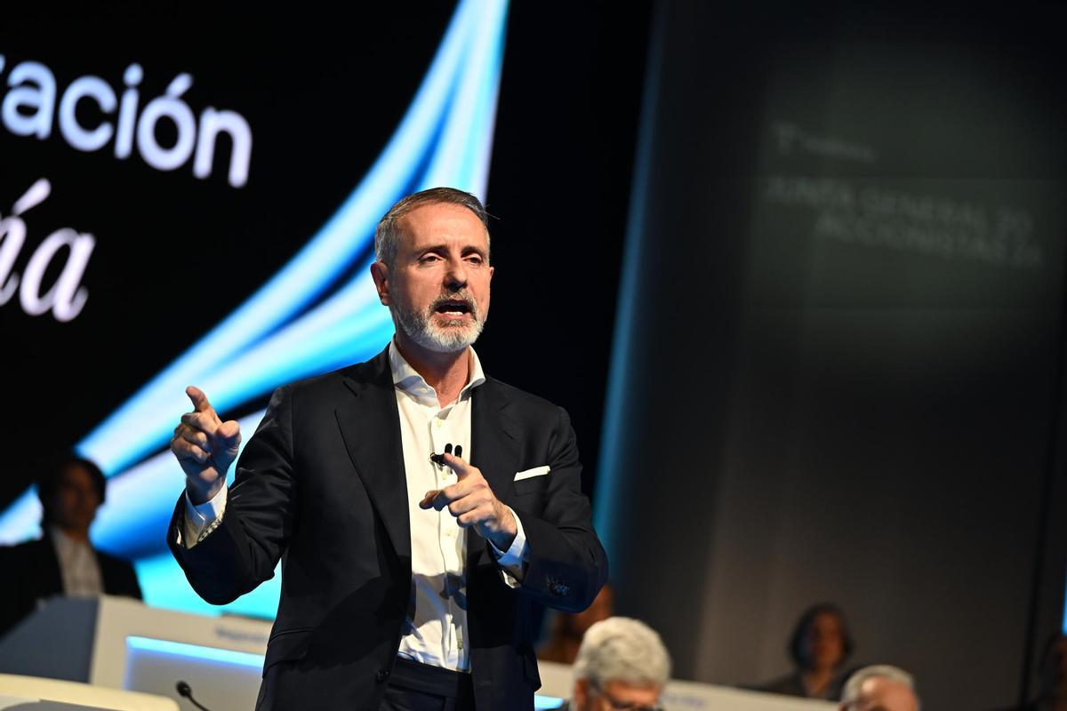 El presidente de Telefónica, Marc Mutra, en la junta de accionistas del grupo.