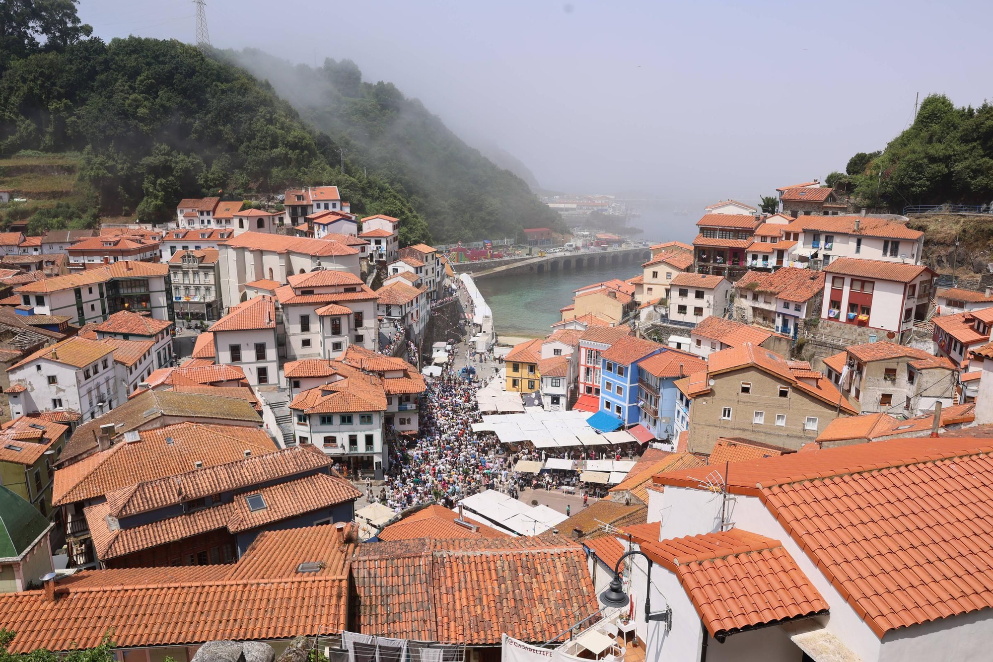 EN IMÁGENES: así fue el día de L'Amuravela en Cudillero