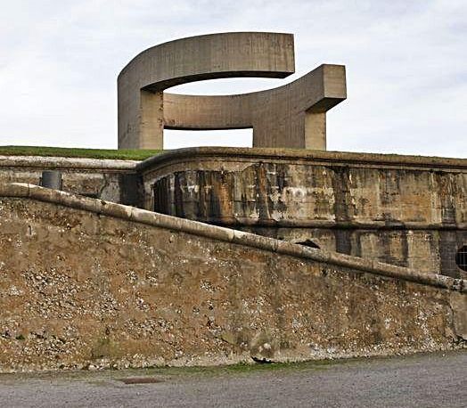 Las instalaciones defensivas del Cerro de Santa Catalina