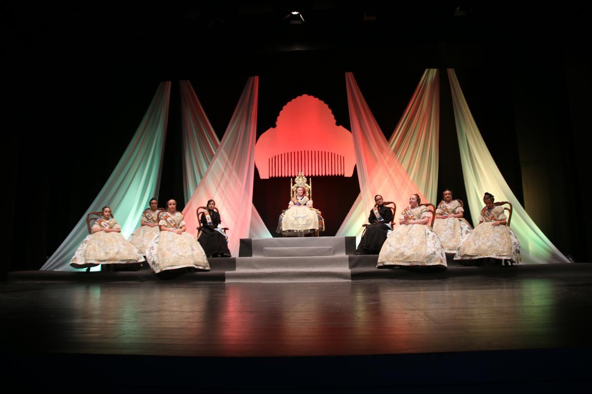 GALERÍA I El homenaje poético infantil de las Fallas de Burriana en imágenes