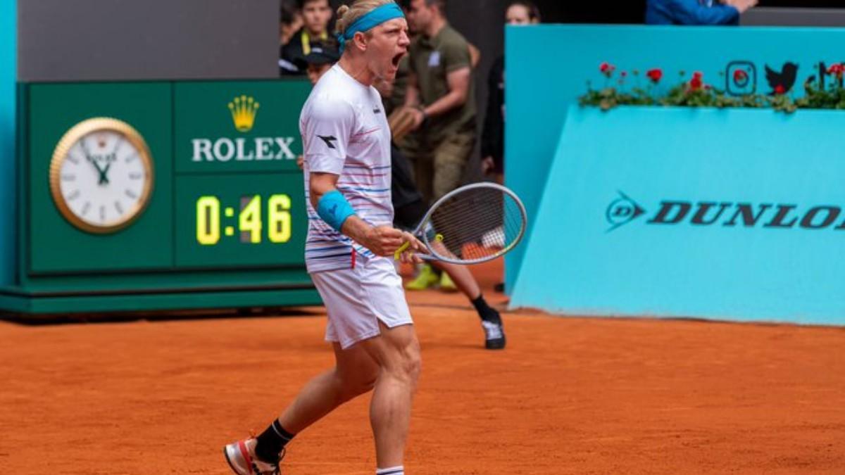 Dadidovich, después de ganar a Lloyd Harris (7-5, 6-3)