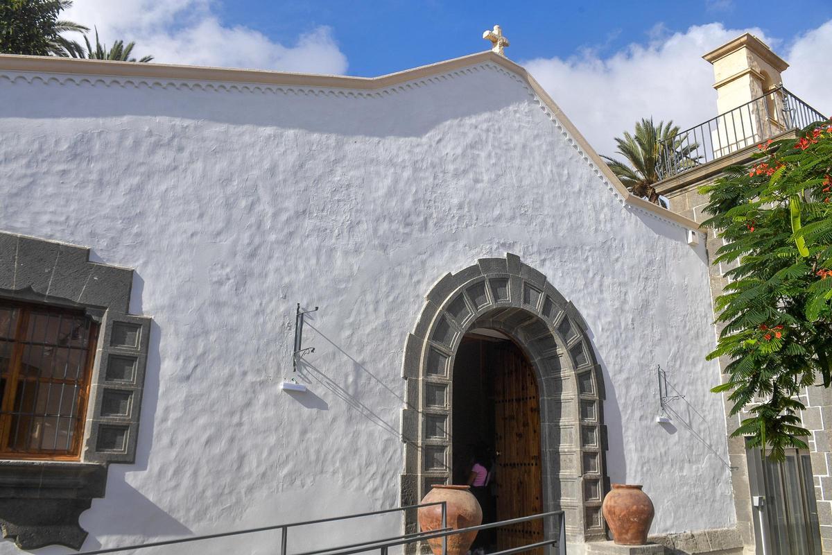 Finalizan las obras de rehabilitación de la ermita del Pueblo Canario