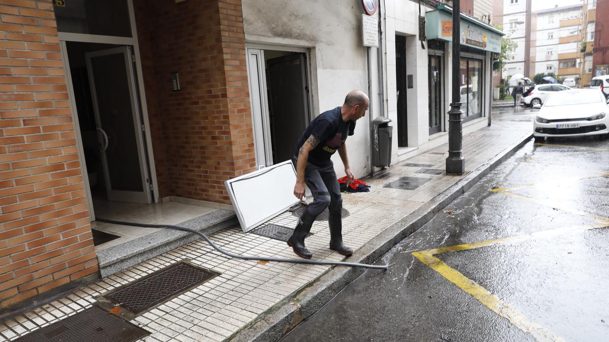 Inundaciones en Gijón por las fuertes lluvias