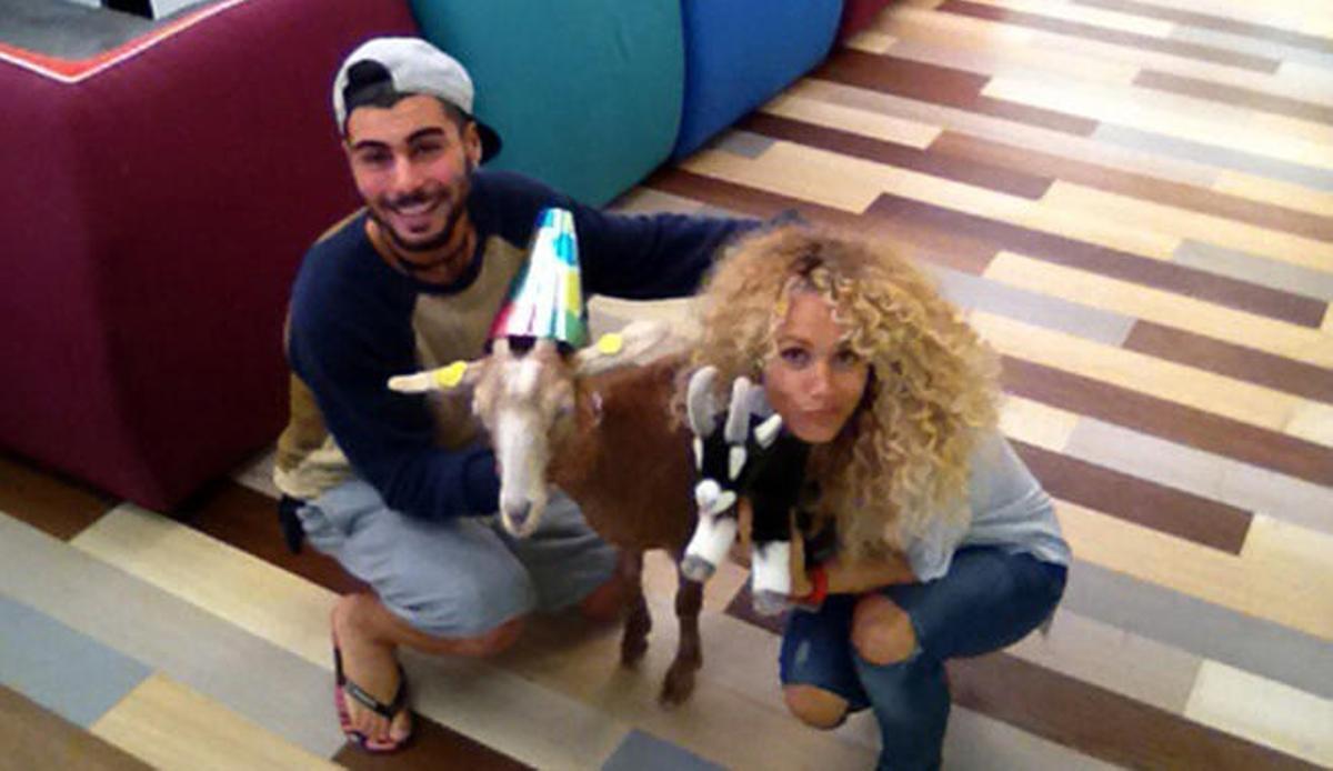 Hugo y Azahara en la fiesta de cumpleaños de Rubia./G.Hermano