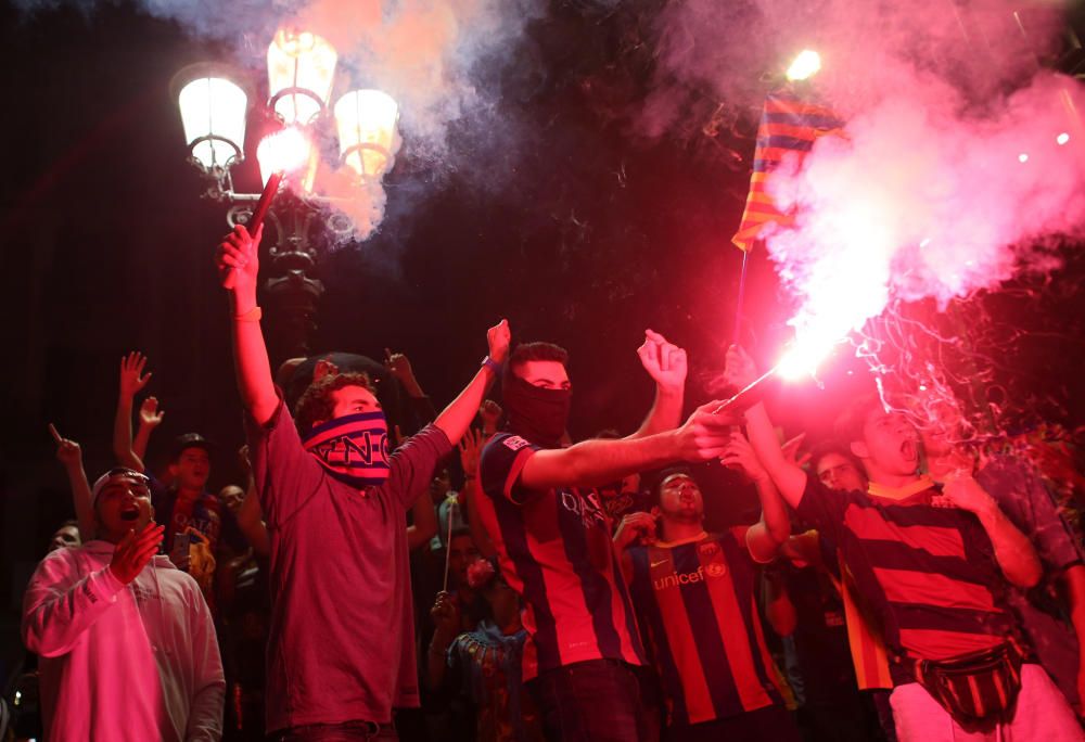 La afición del Barcelona celebra la Copa del Rey