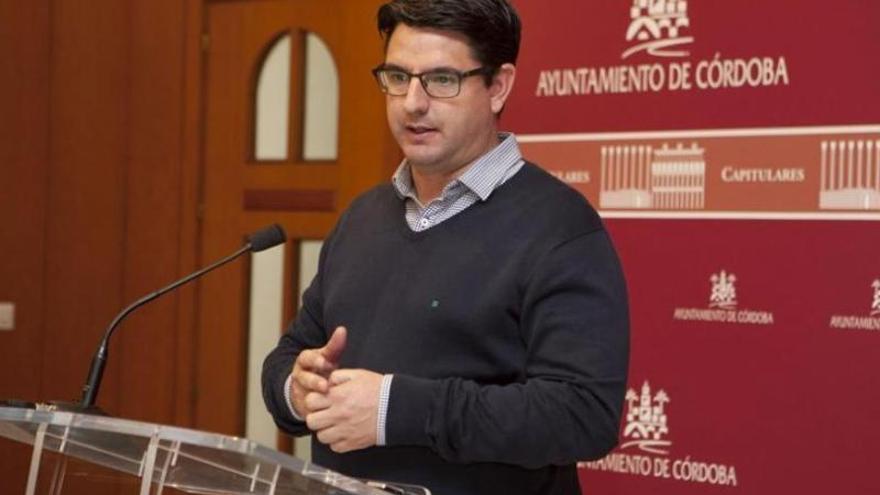 García insta a la alcaldesa a no empezar la campaña un año antes de las elecciones