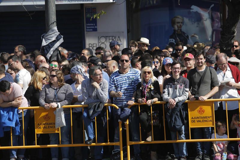 Búscate en la mascletà del 2 de marzo