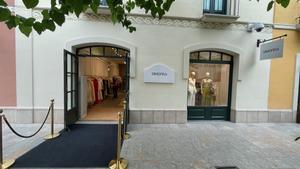 Escaparate de Simorra, en La Roca Village.