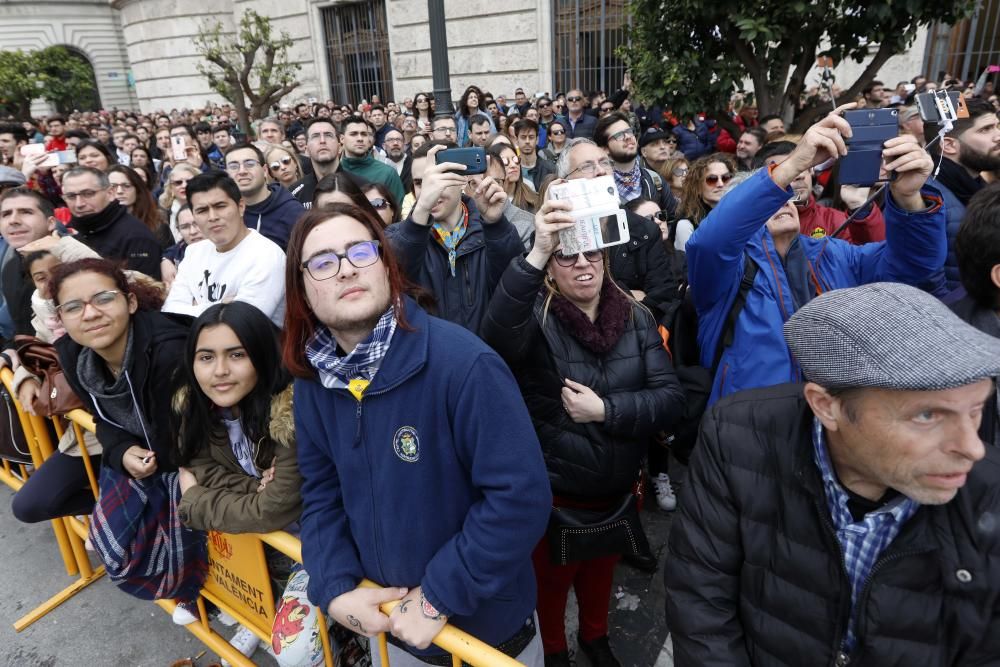 Búscate en la mascletà del 5 de marzo