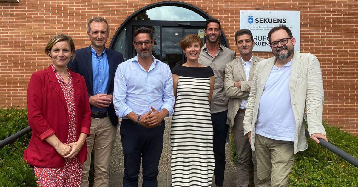Sonia Hurtado (Poseidona), David González (Sekuens), Pablo Gómez (YowUp!), Susana de la Fuente (AgroCarrio), Rubén Hidalgo (Capsa Vida), Mariano Oto (Nucaps) y Miguel Ángel Cubero (Ingredalia). | CONSEJERÍA DE CIENCIA, INDUSTRIA Y EMPLEO