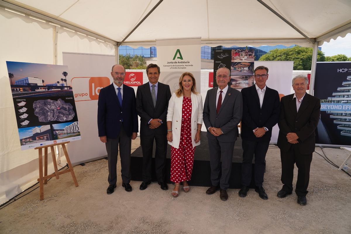 La presentación de los detalles del proyecto, con la presencia de la consejera de Economía, Carolina España, y el alcalde de Málaga, Francisco de la Torre.