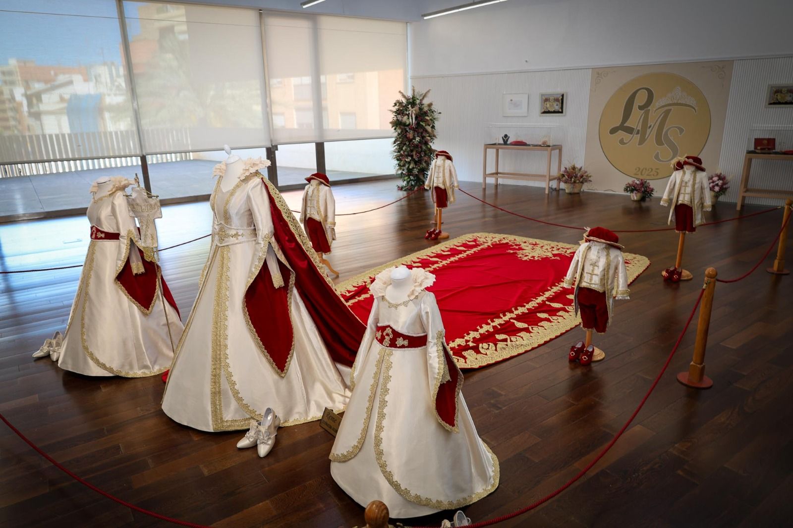 Así es el vestido de la Reina del Encuentro de Torrent 2025